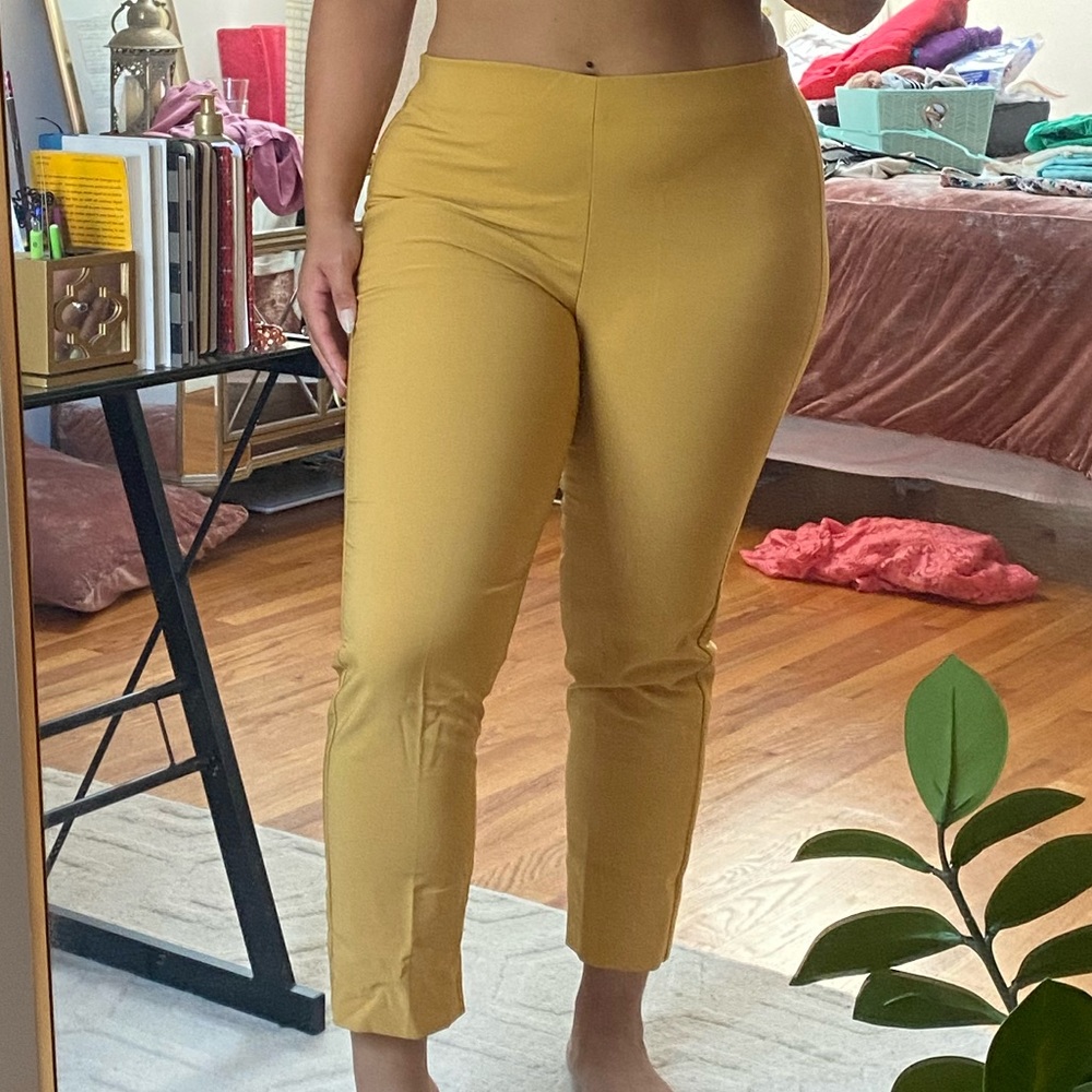 Mustard yellow ankle length pants